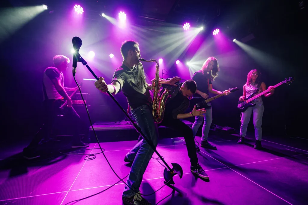 music-band-playing